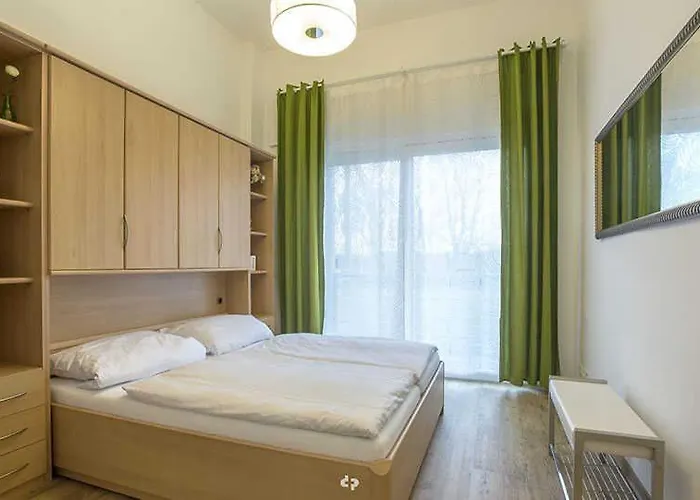 Duenenrose App Nr 03 Max 3 Pers *